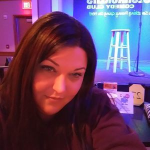 Meet your Posher, Lanelle